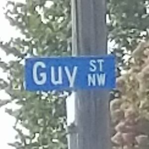 Meet your Posher, Guy